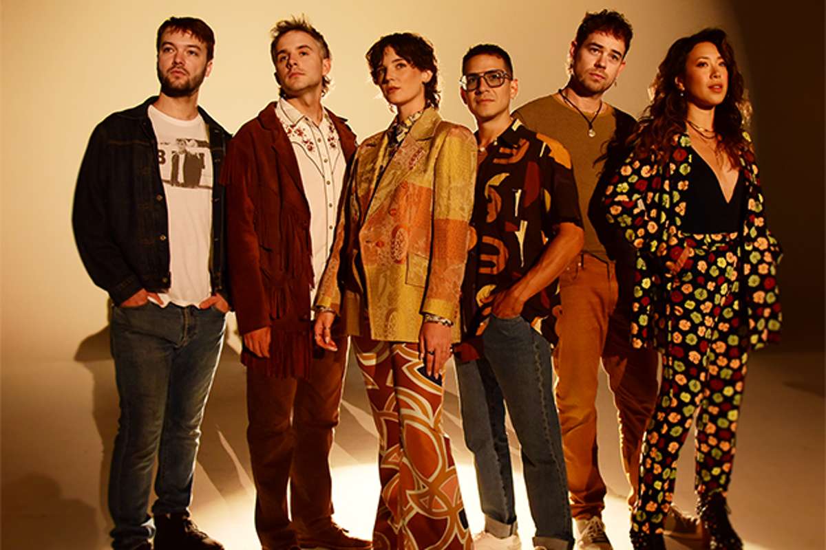 Sammy Rae & The Friends – the GET DOWN!